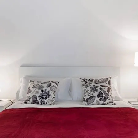 Apartment Sweet *