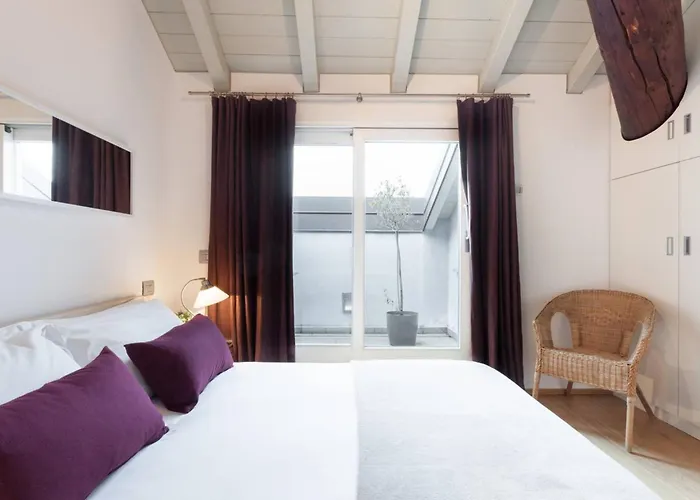 Sweet Apartment *